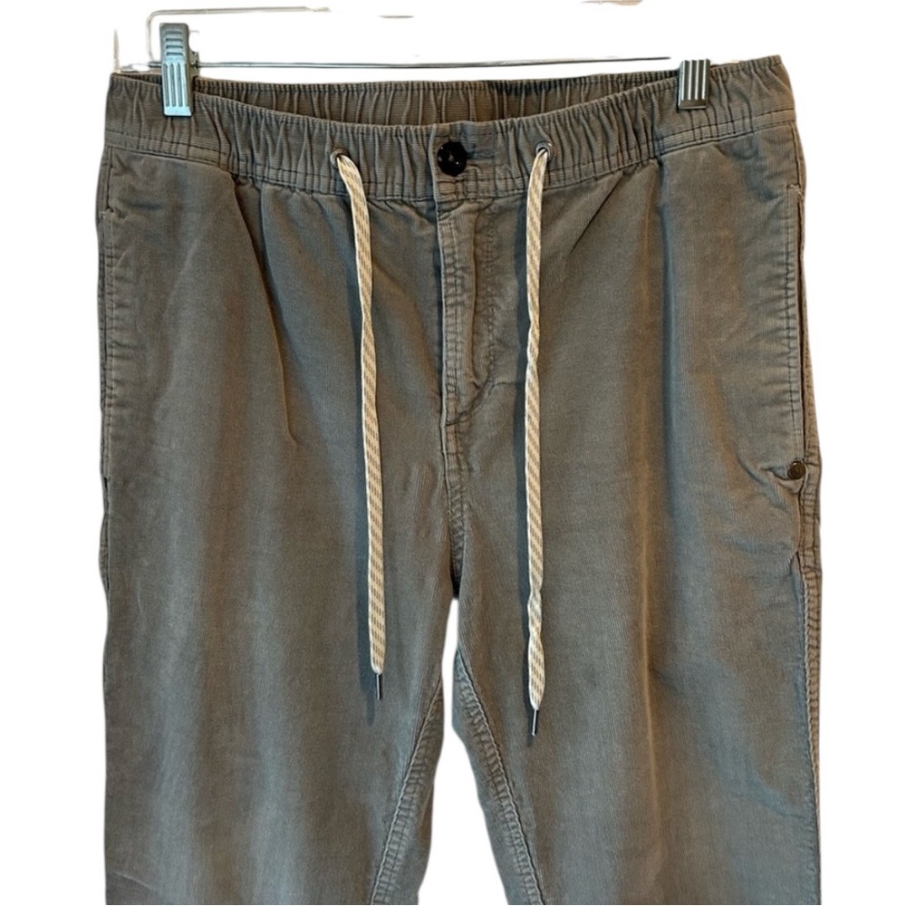 Vuori Men's Gray Corduroy Drawstring Pants - Picture 5 of 13